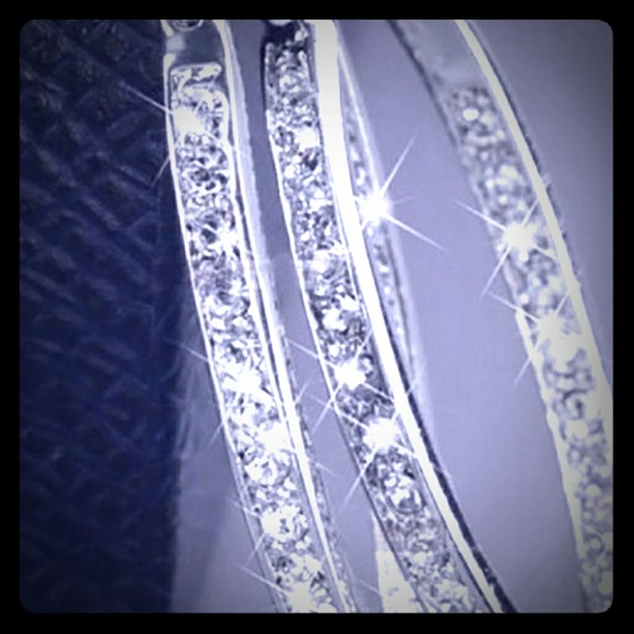 Women's Sterling Silver Hoop Earrings - Picture 1 of 6